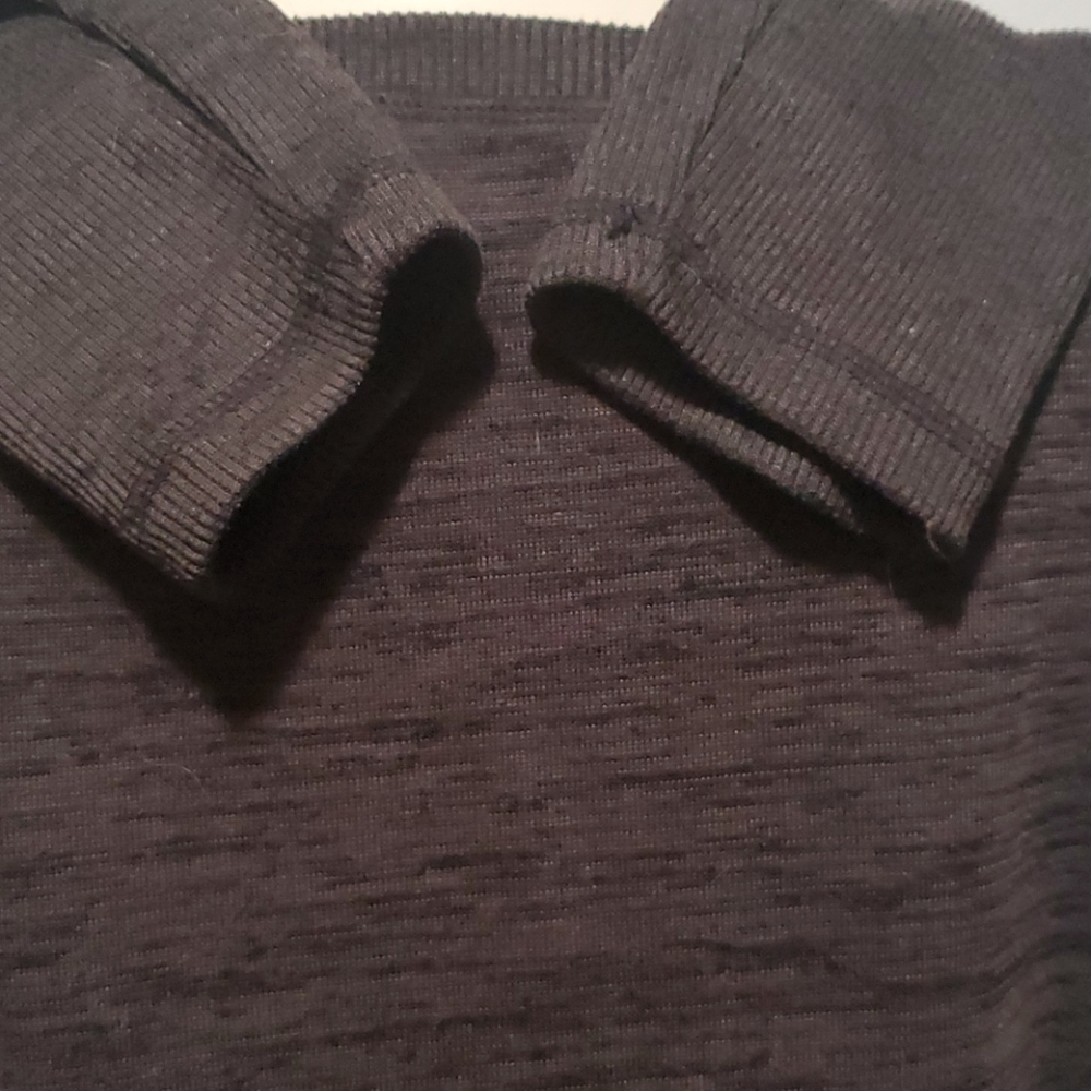 Athleta Sweatshirt

Tops size S - Picture 4 of 5